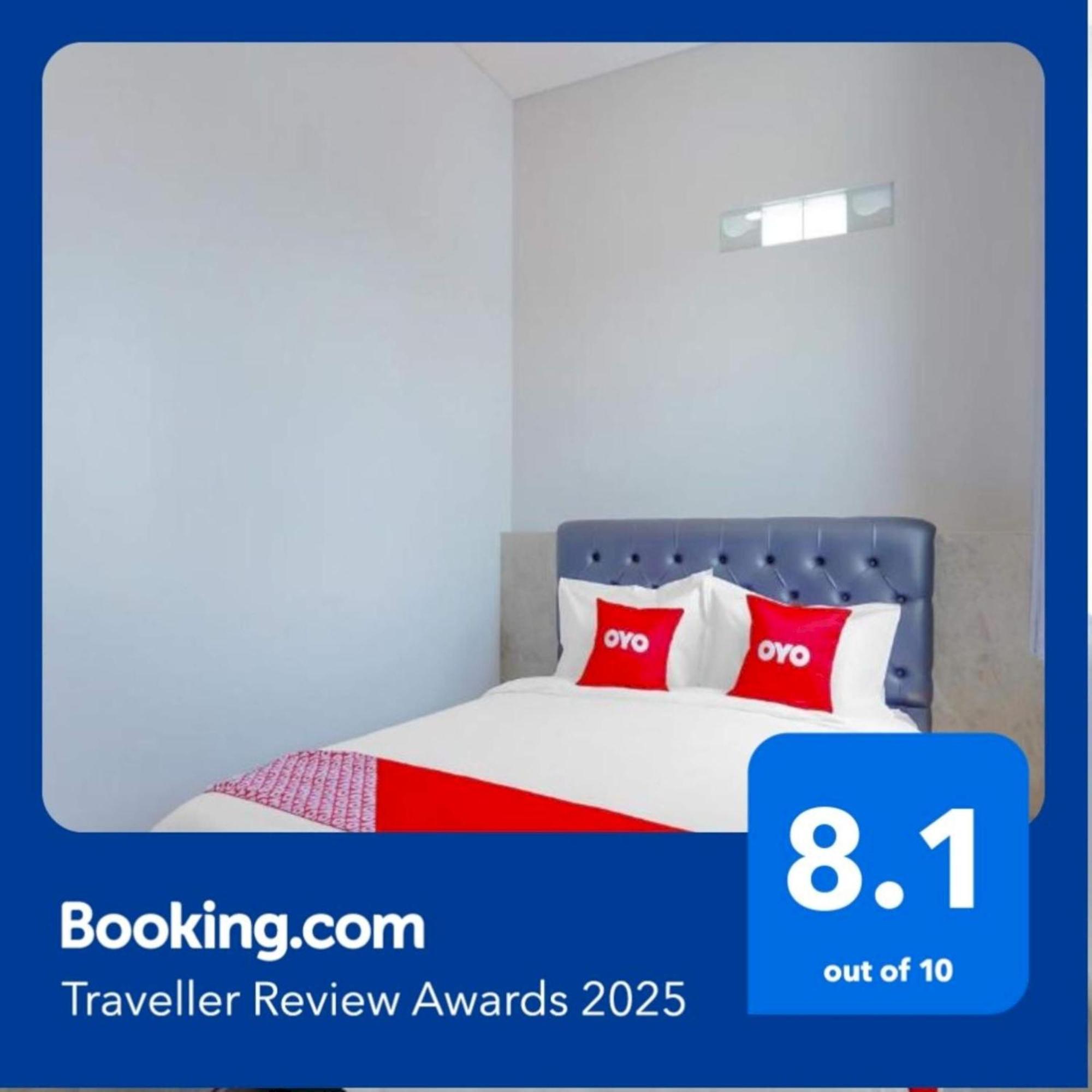 Super Oyo Capital O 90336 Olive Guest House สุราบายา ภายนอก รูปภาพ